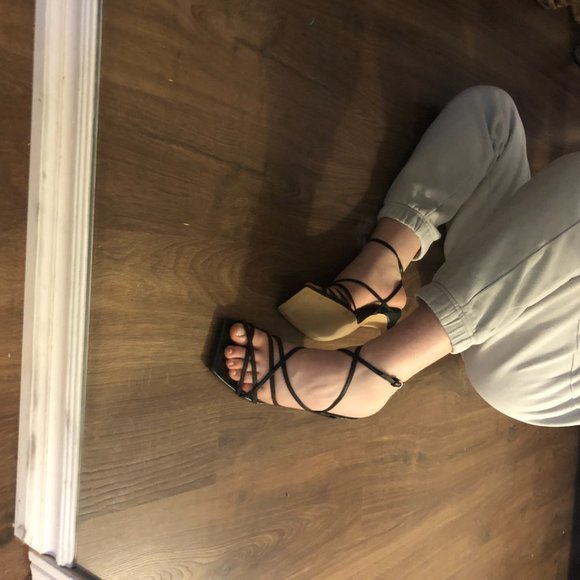ZARA SQUARE TOE BLACK STRAPPY SANDAL HEEL SIZE US - Picture 8 of 12